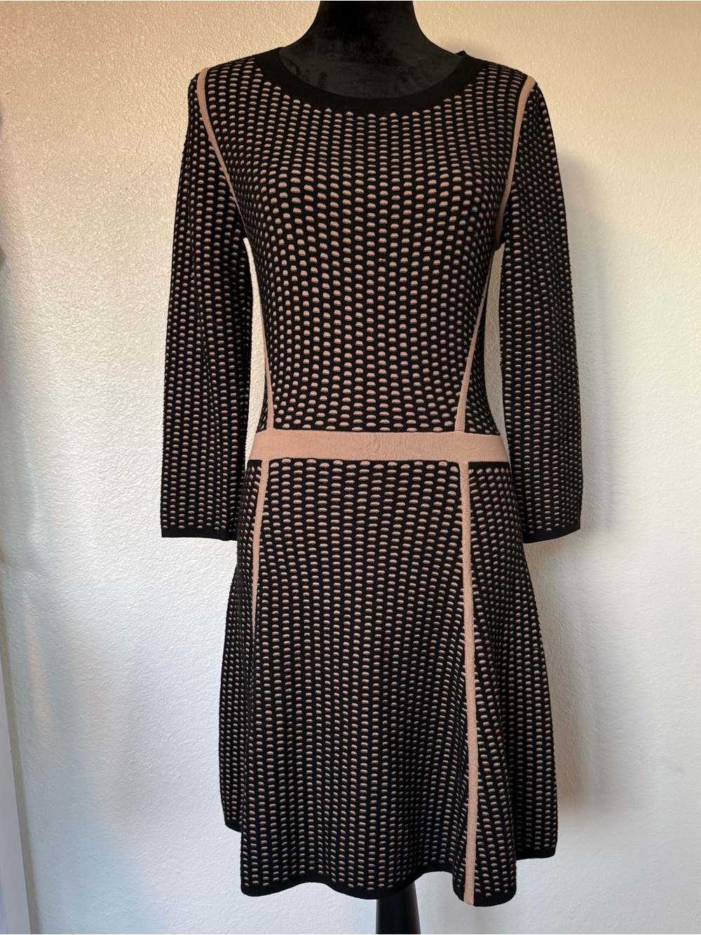 Club Monaco Black & Tan Knit Fit & Flare Dress Size Small